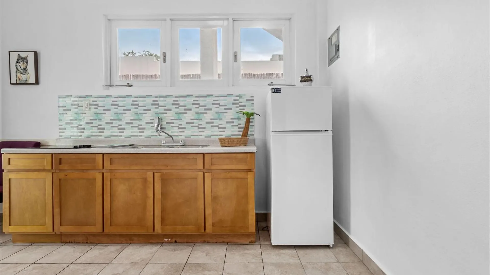 Beach House With Nice Pool Free Parking San Juan Apartment